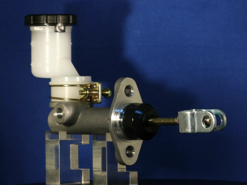 Master Cylinder, clutch (FDJB1990)