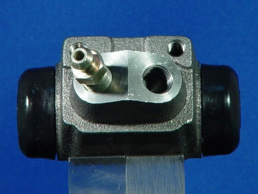 Wheel Brake Cylinder (FDJB9940)