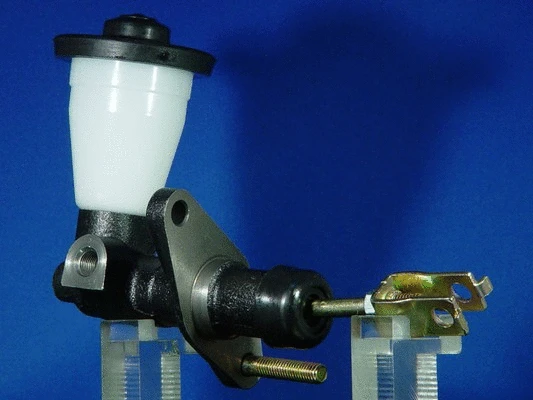 Master Cylinder, clutch (FDJB1570)