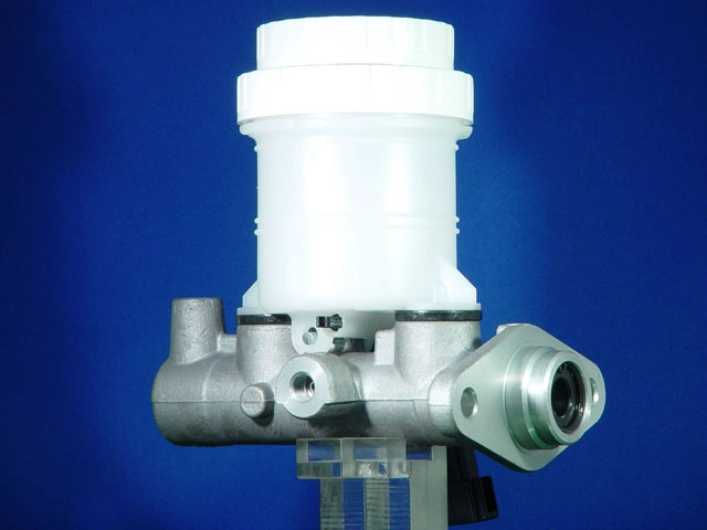 Brake Master Cylinder (FDJB6066)