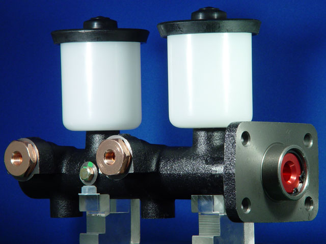 Brake Master Cylinder (FDJB1266)