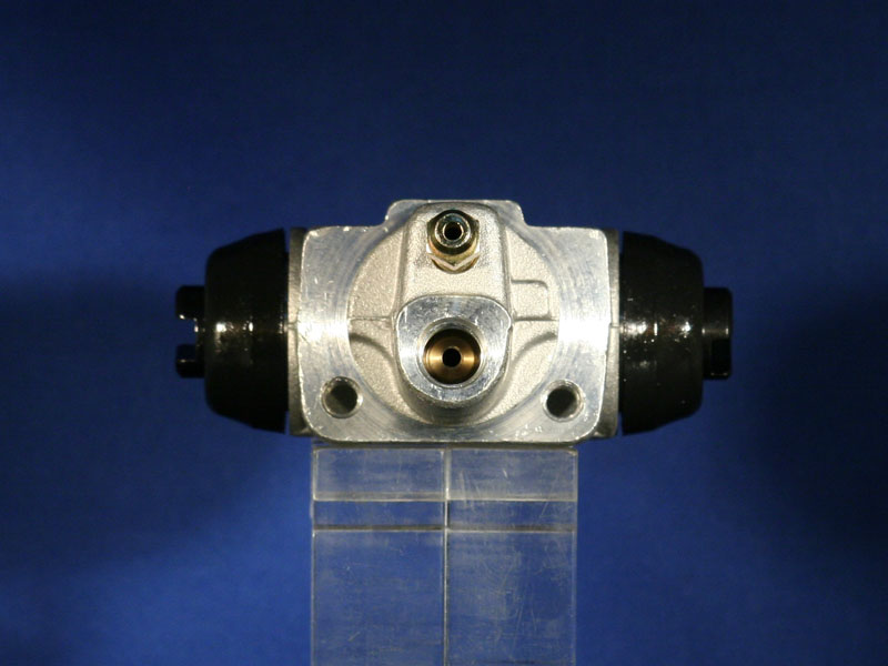 Wheel Brake Cylinder (FDJB2492)