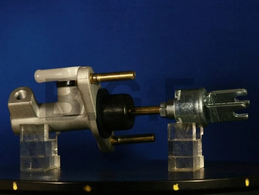 Master Cylinder, clutch (FDJB10198)