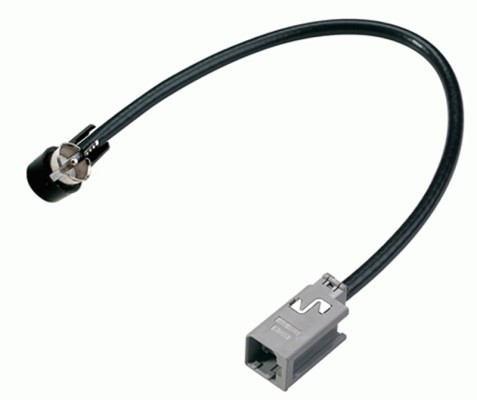 Adapter, antenna cable