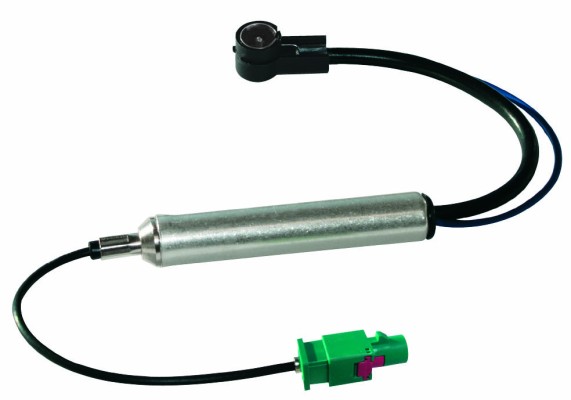 Adapter, antenna cable