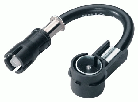 Adapter, antenna cable