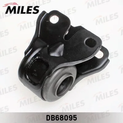 Mounting, control/trailing arm (DB68095)