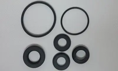 Repair Kit, brake master cylinder (SEA8384E)