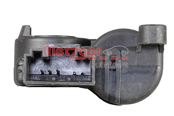 Actuator, blending flap