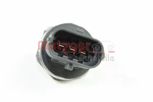 Sensor, fuel pressure (0906177)