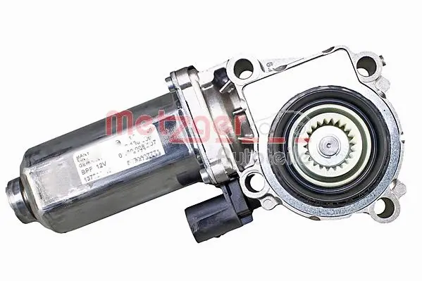 Actuator, transfer case
