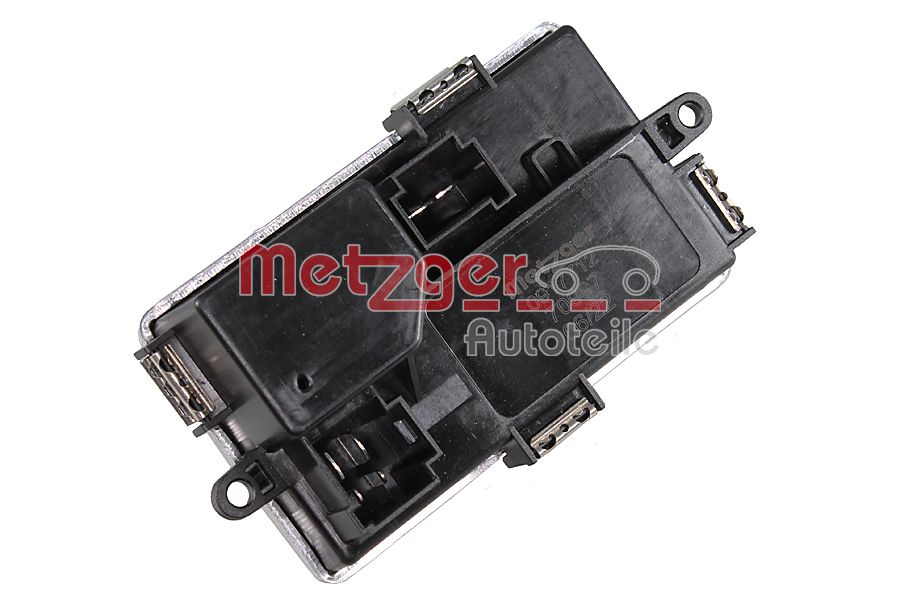 Regulator, interior blower