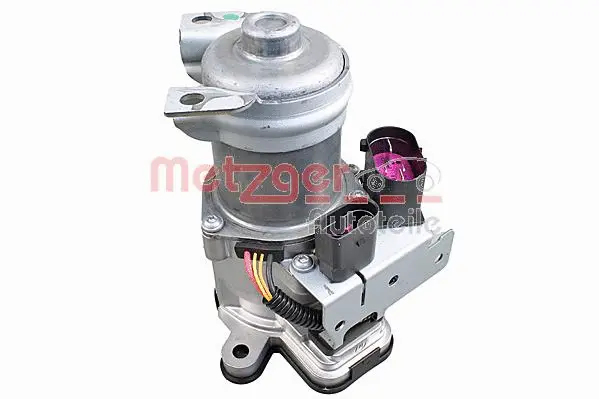 Actuator, transfer case
