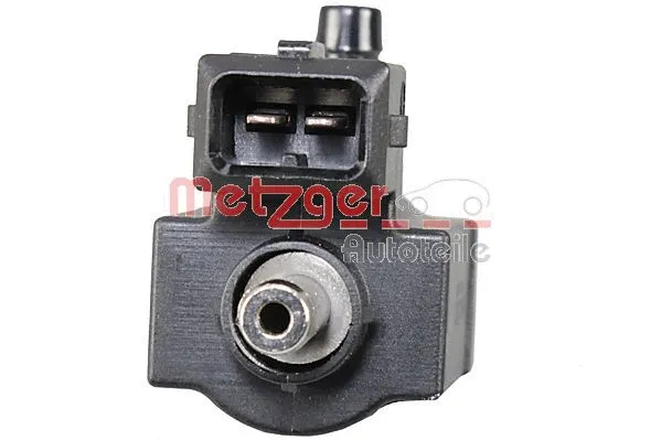 Pressure converter, turbocharger