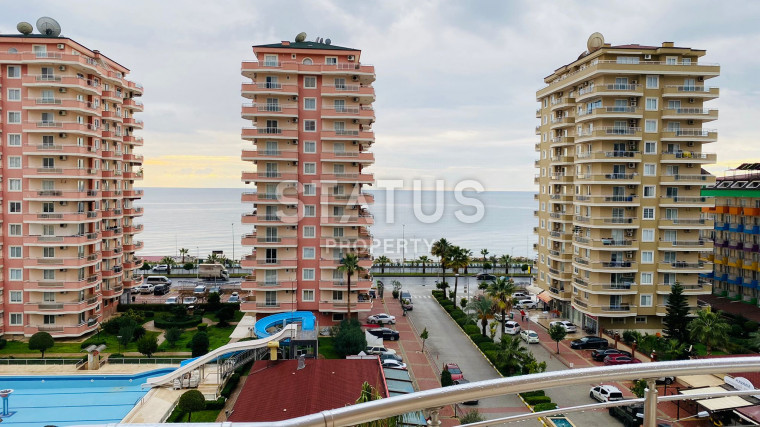 Крупнометражная 2+1 с видом на море, 135 м2 в Махмутларе. фото 1