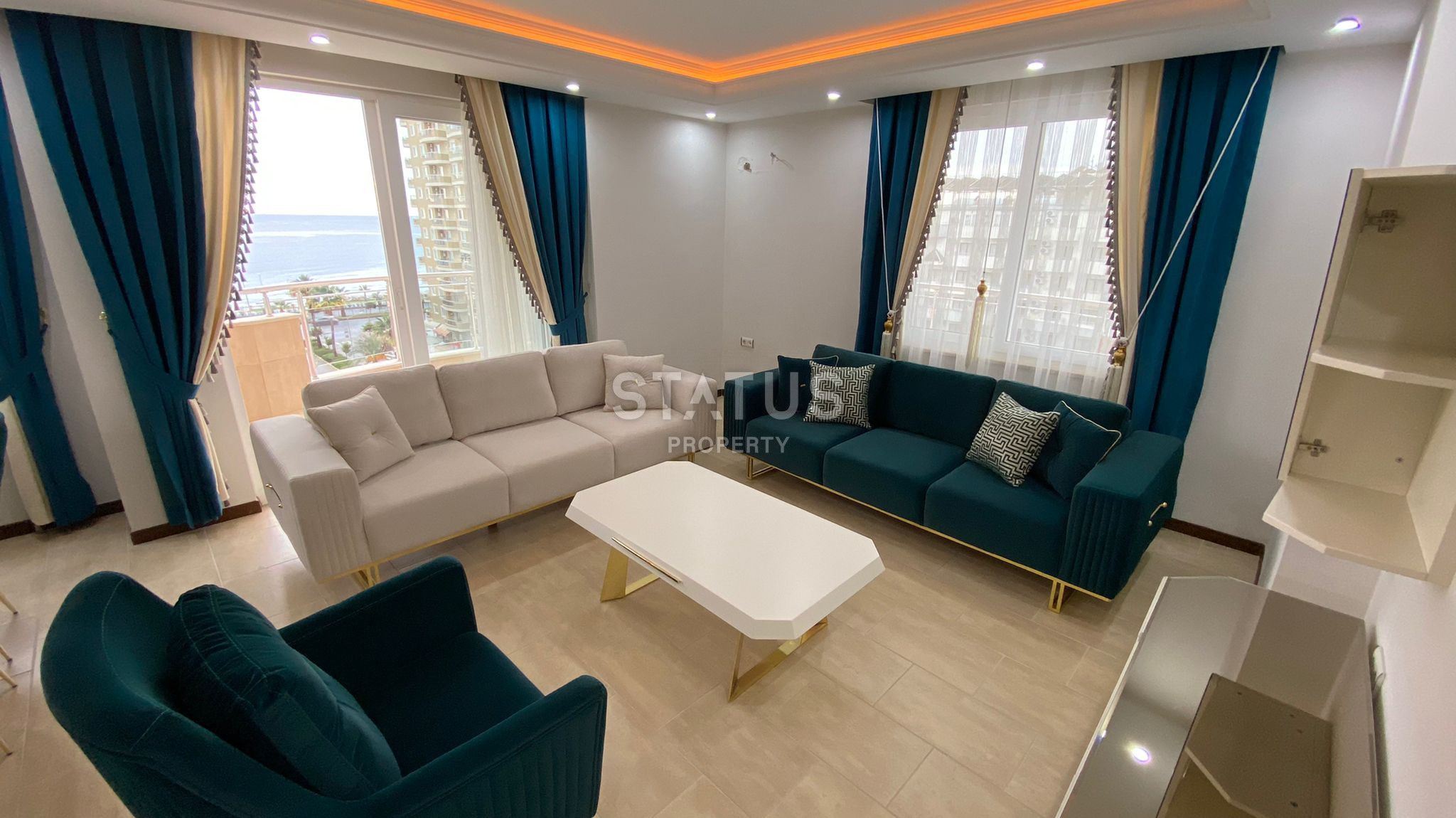 Крупнометражная 2+1 с видом на море, 135 м2 в Махмутларе. фото 17