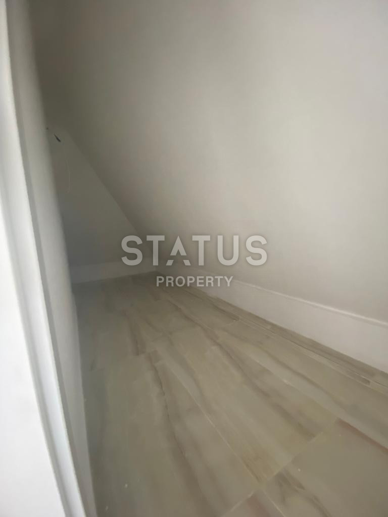 Penthouse 4+1 in a new complex in Kargicak, 220 m2. фото 22