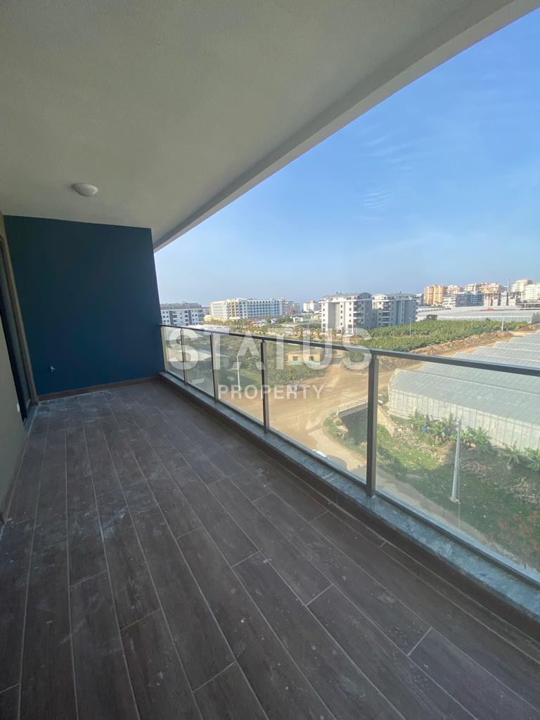 Penthouse 4+1 in a new complex in Kargicak, 220 m2. фото 27