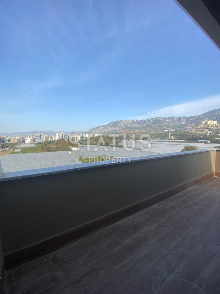 Penthouse 4+1 in a new complex in Kargicak, 220 m2. фото 30