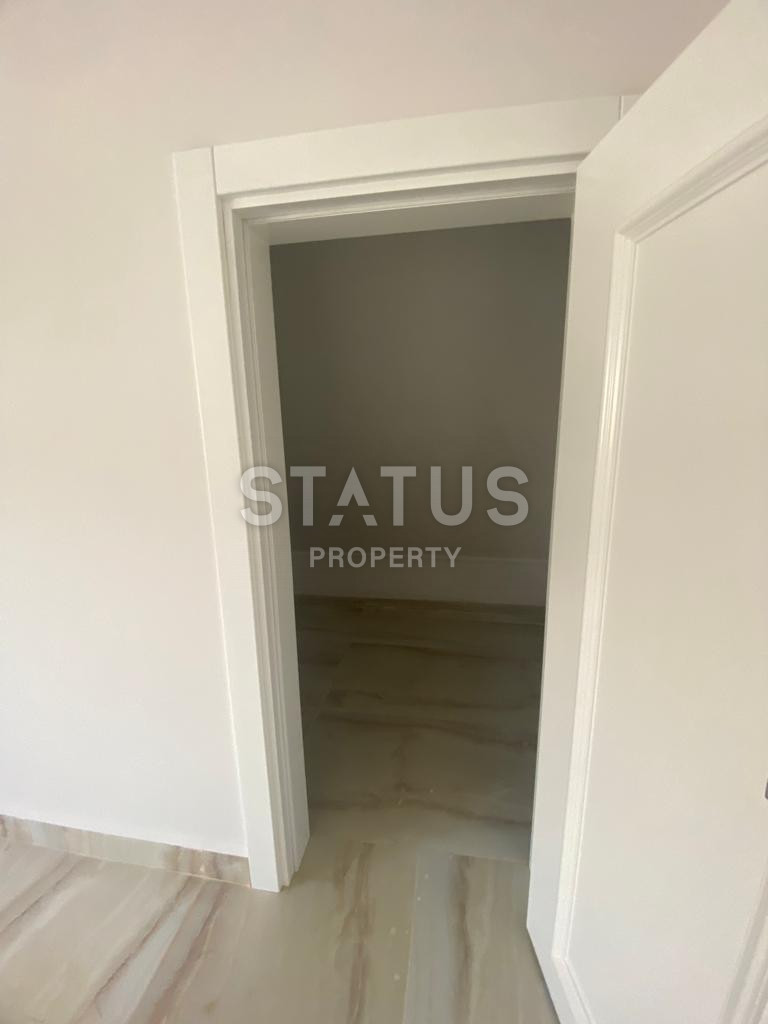 Penthouse 4+1 in a new complex in Kargicak, 220 m2. фото 37