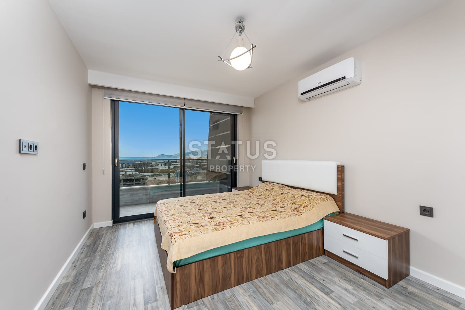 Apartments in a luxury complex in Kargicak with a sea view, a full package of furniture and appliances, 55m фото 11