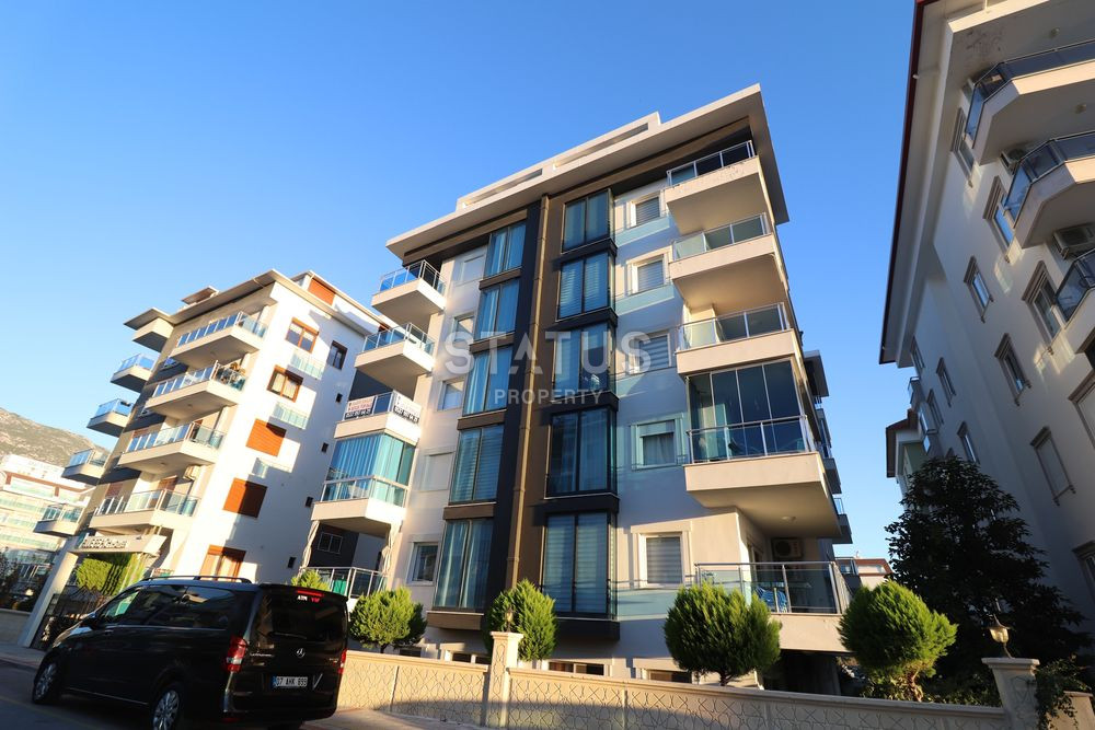 Две квартиры 2+1 в 150 метрах от моря в Кестеле, 100 м2. фото 3