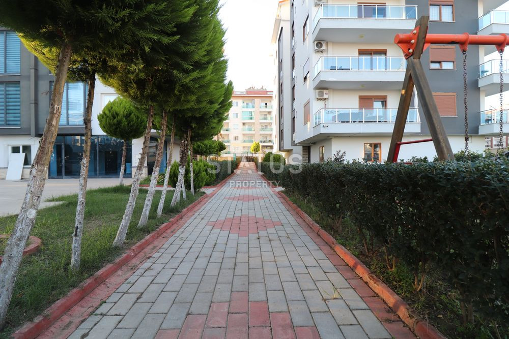 Две квартиры 2+1 в 150 метрах от моря в Кестеле, 100 м2. фото 10