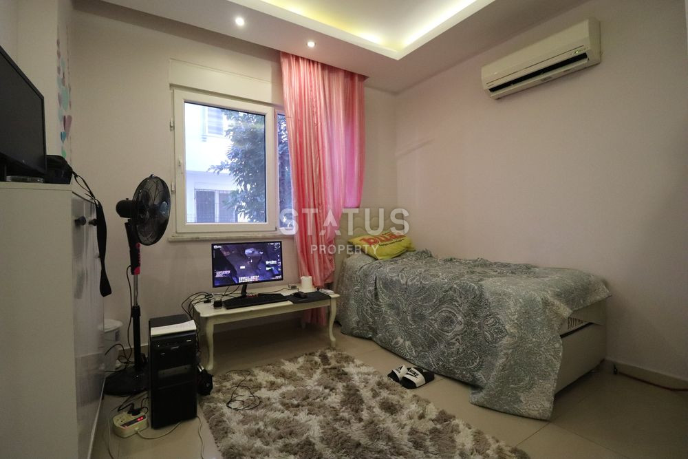 Две квартиры 2+1 в 150 метрах от моря в Кестеле, 100 м2. фото 35