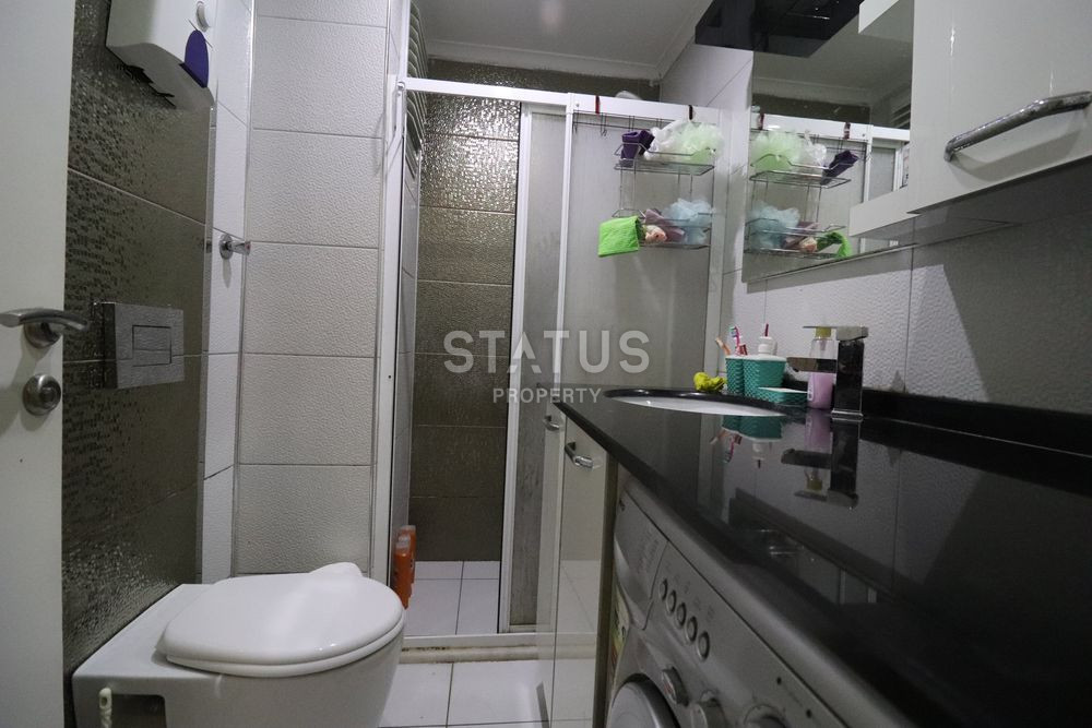 Две квартиры 2+1 в 150 метрах от моря в Кестеле, 100 м2. фото 41