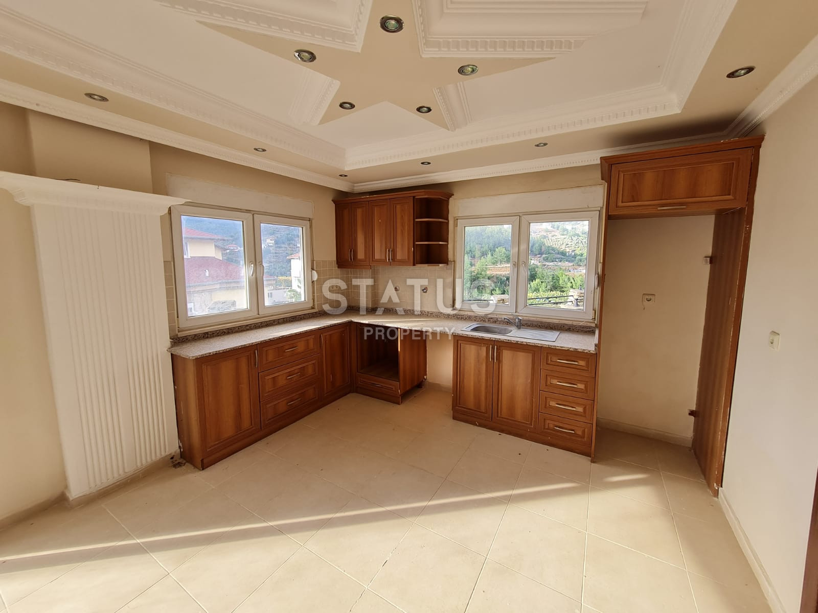 Три виллы 6+2 с неповторимыми панорамами на море и горы в Оба, 360 м2. фото 4