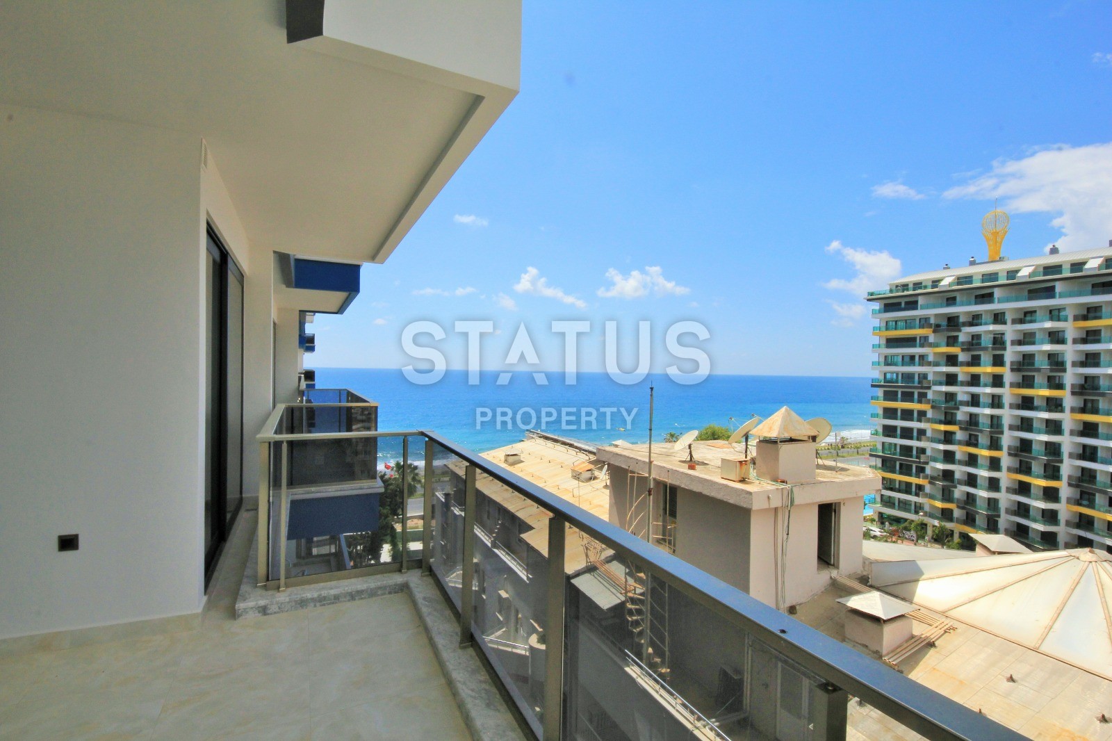 Новая двухкомнатная квартира на первой береговой линии побережья района Махмутлар, 60 м2 фото 18