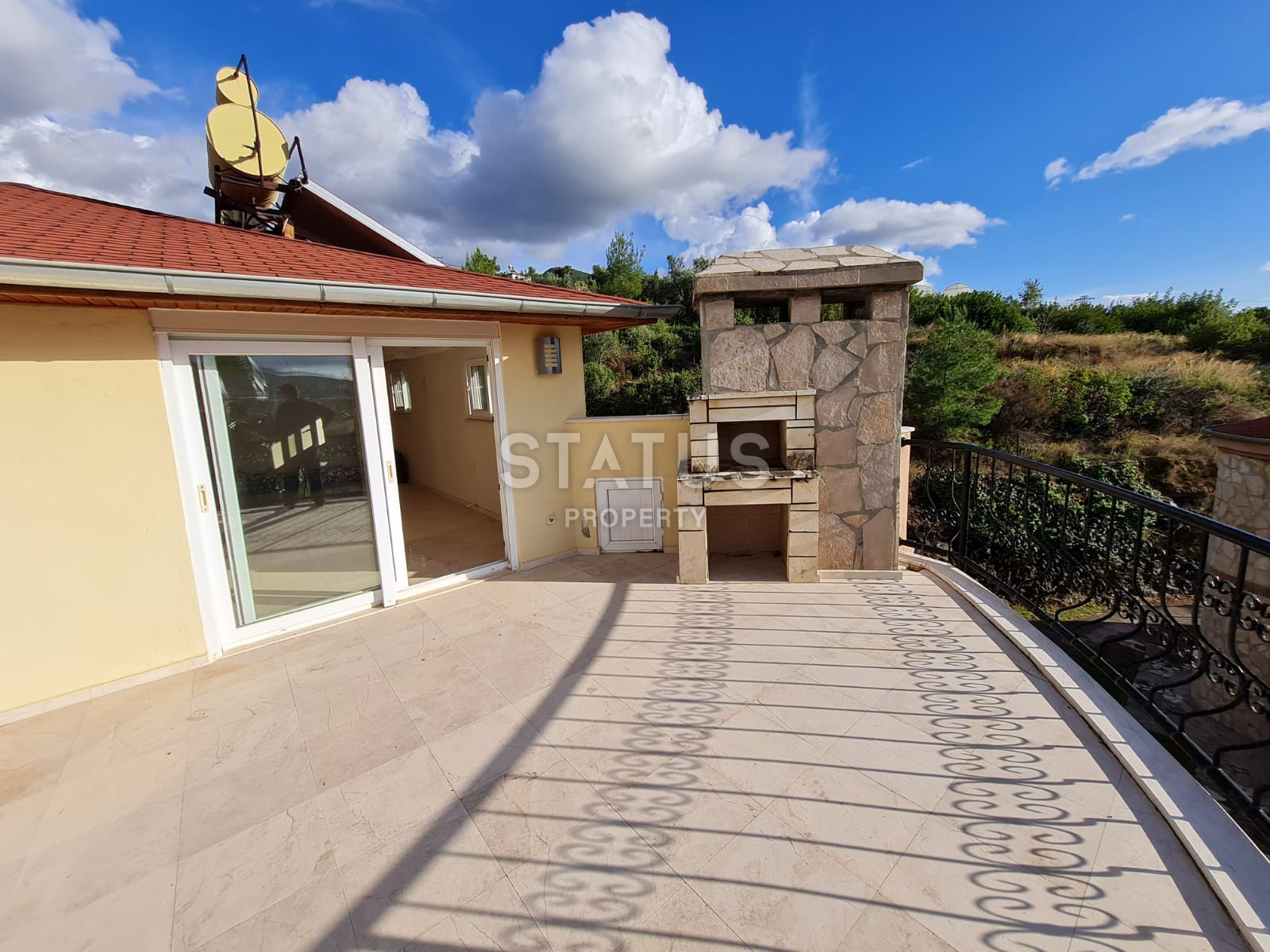 Три виллы 6+2 с неповторимыми панорамами на море и горы в Оба, 360 м2. фото 18