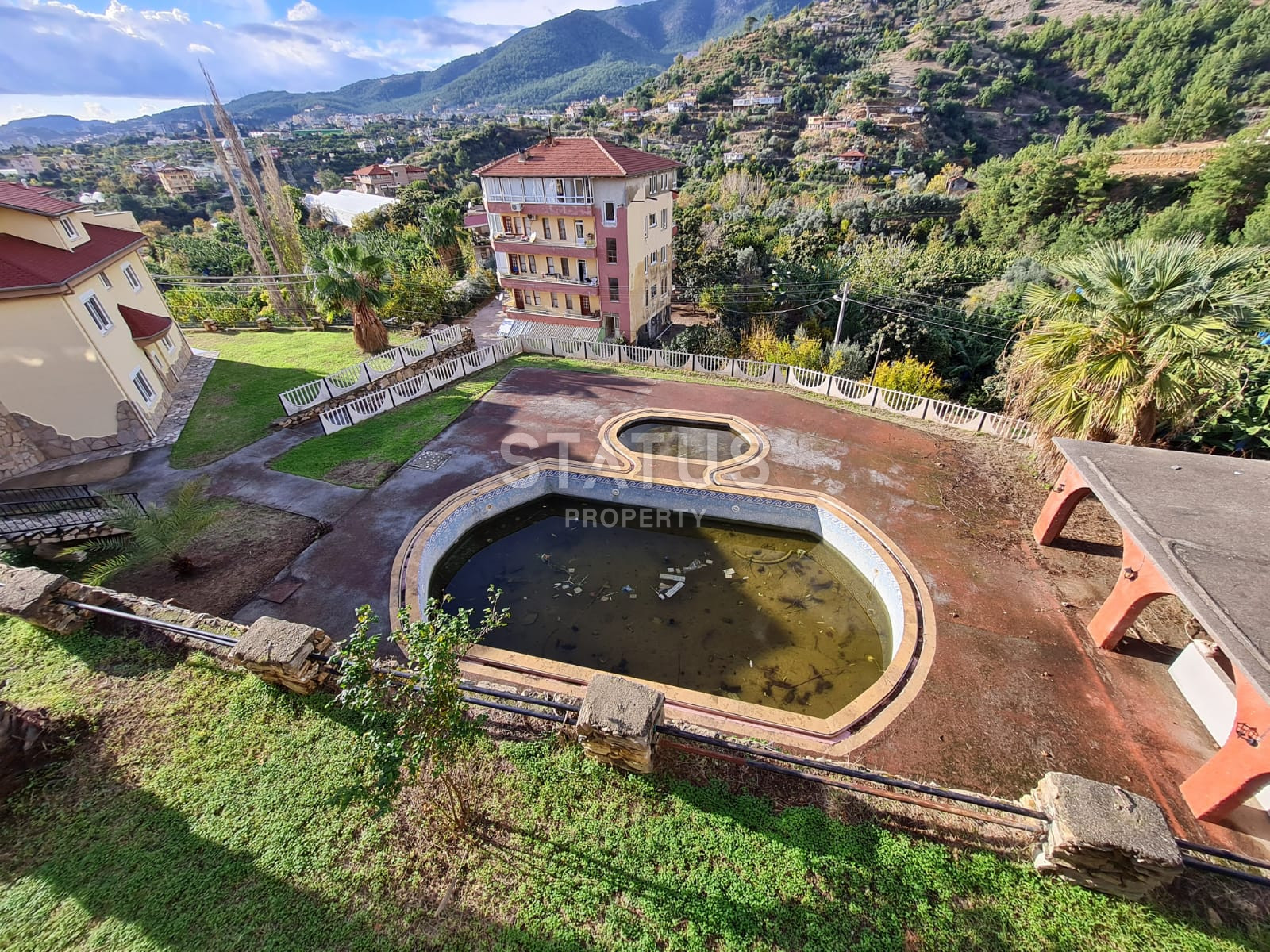 Три виллы 6+2 с неповторимыми панорамами на море и горы в Оба, 360 м2. фото 25