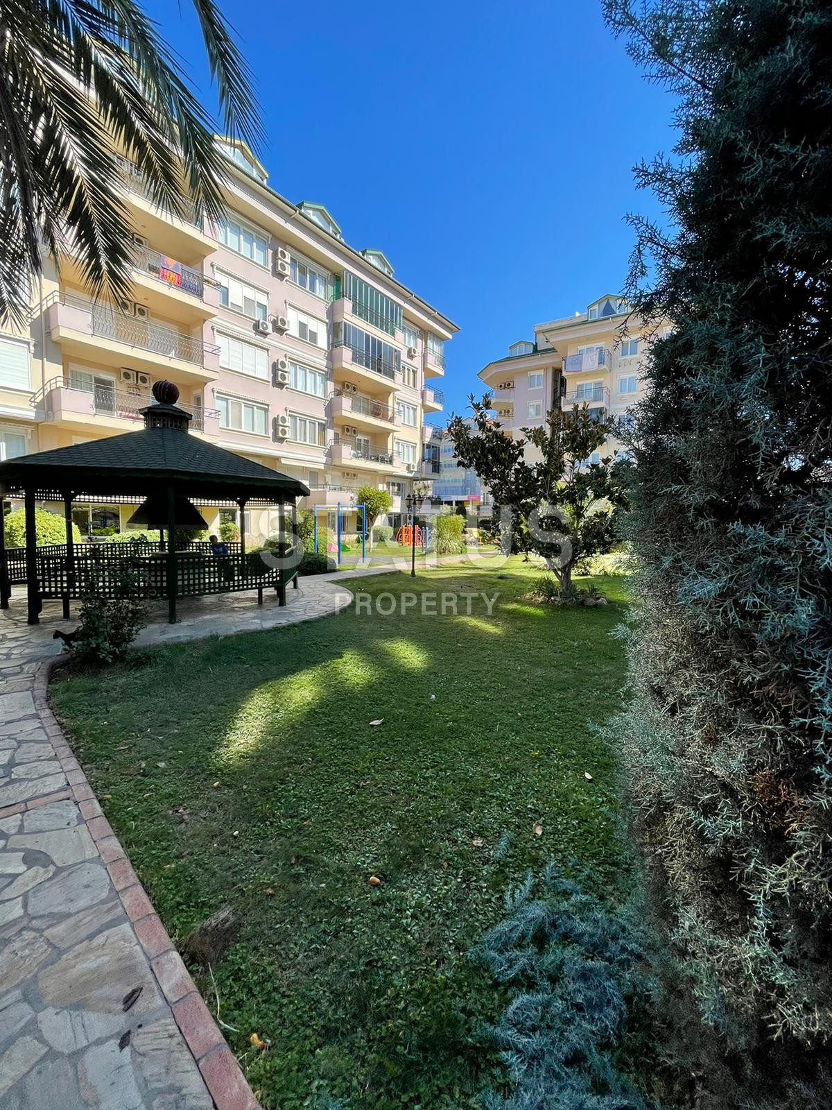 Favorable offer of apartments 2+1 in the center of Alanya next to the shopping center Alanium, a new package of furniture and appliances, 115m2 фото 42