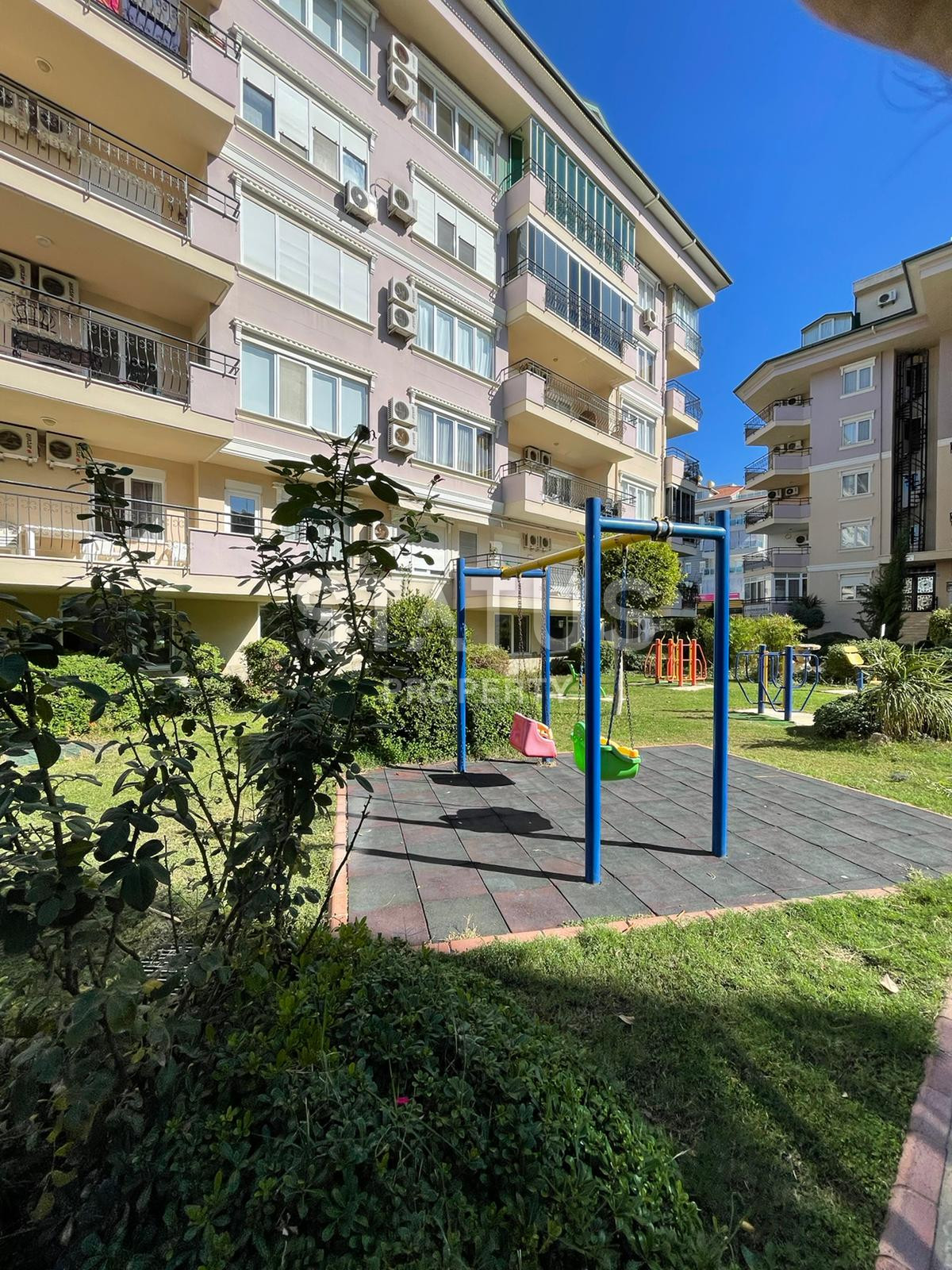 Favorable offer of apartments 2+1 in the center of Alanya next to the shopping center Alanium, a new package of furniture and appliances, 115m2 фото 49