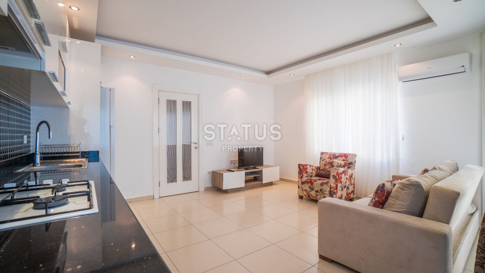 Furnished apartment 2+1 300 meters from Cleopatra beach, 75 m2. фото 3