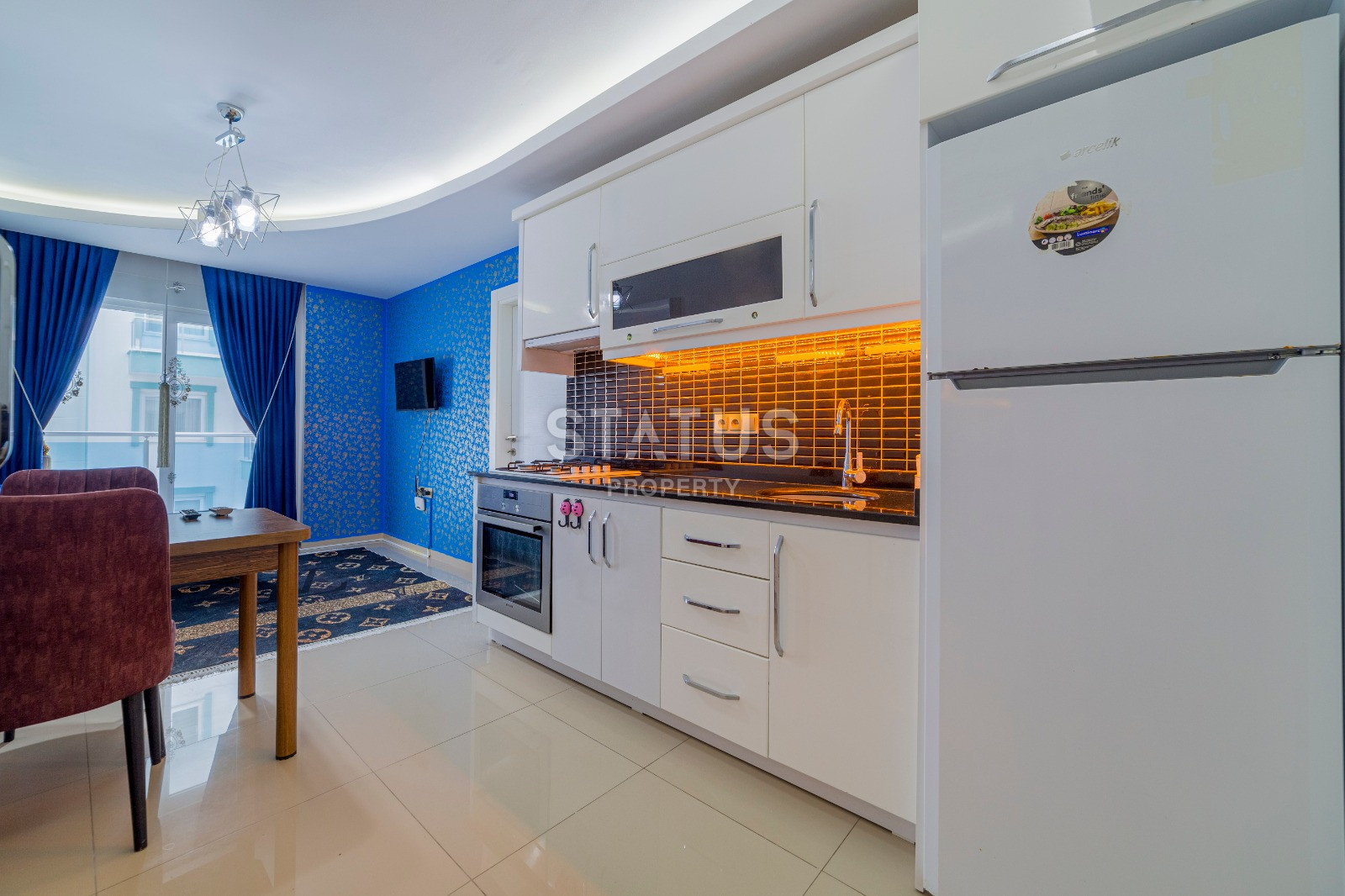 Apartment 1+1 with furniture and mountain views in Mahmutlar фото 3