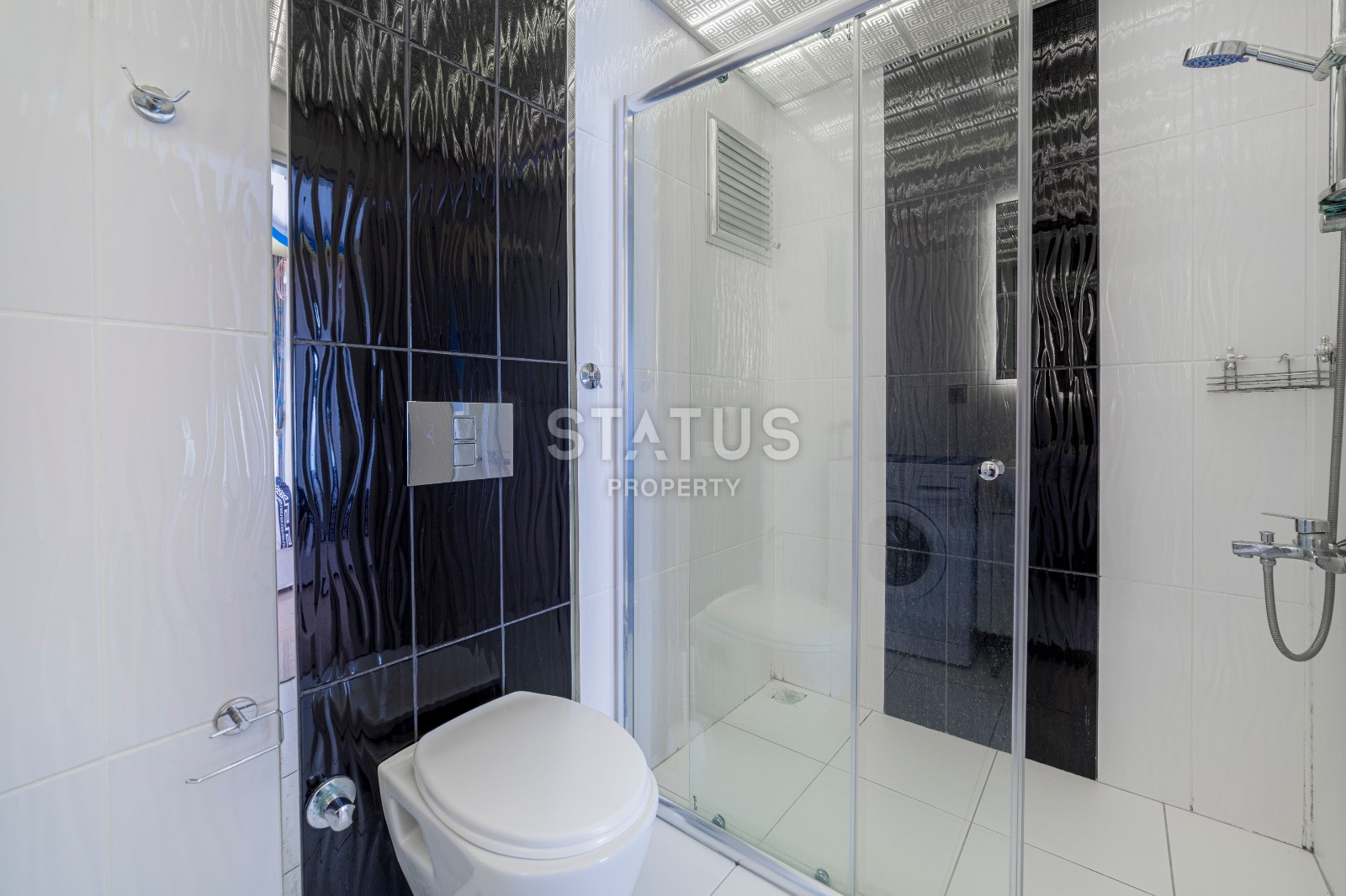 Apartment 1+1 with furniture and mountain views in Mahmutlar фото 9