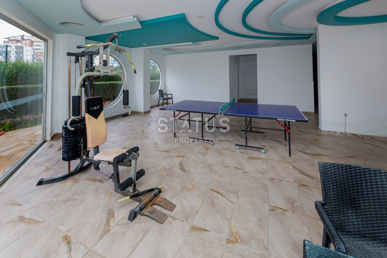 Apartment 1+1 with furniture and mountain views in Mahmutlar фото 16