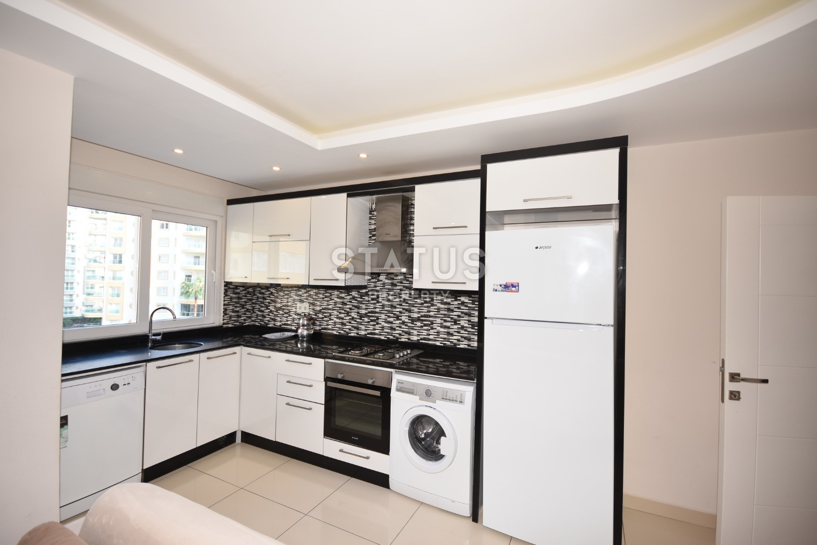 Furnished apartment in Mahmutlar, just 200 m from the sea, 110 m2 фото 6