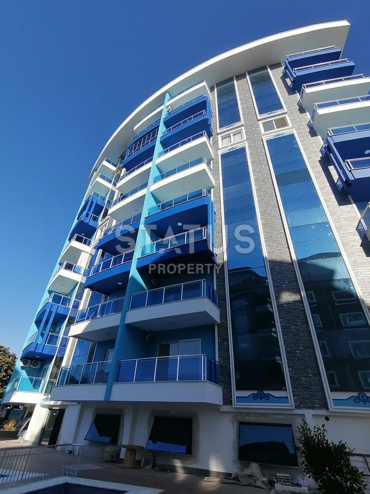 Two apartments 1+1 in a new complex in Mahmutlar, with new furniture and appliances, 60m2 фото 15