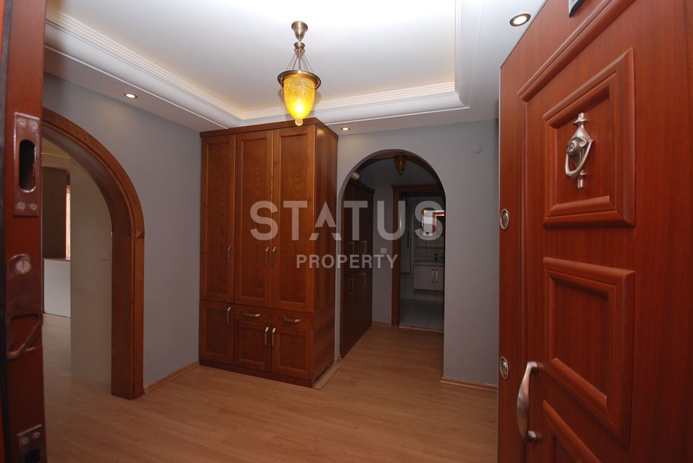 Комплекс на первой линии! Большая зеленая территория! Квартира площадью 100 кв.м. фото 3