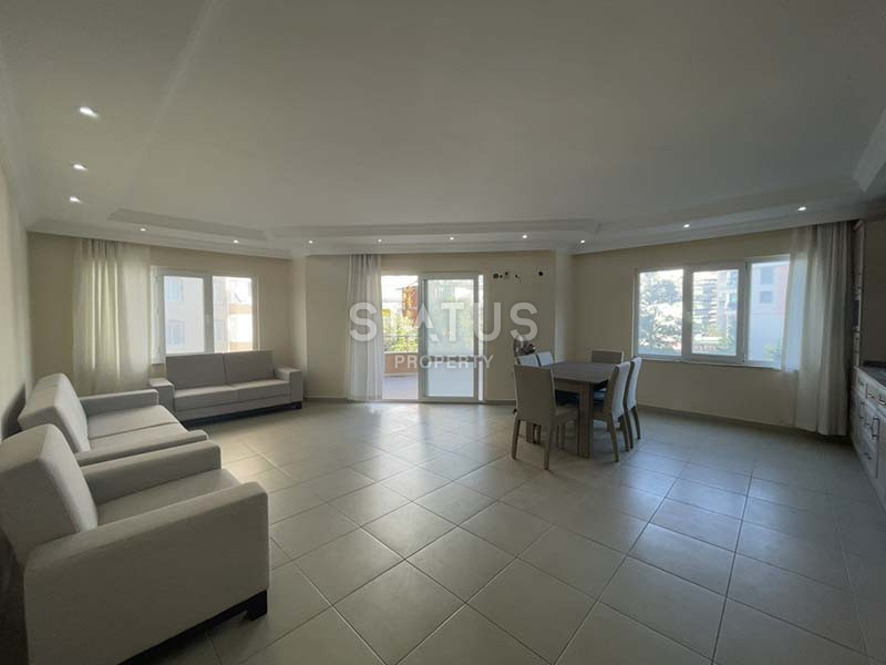 Spacious three-room apartment in Tosmur, 200 meters from the sea, 120m2 фото 16