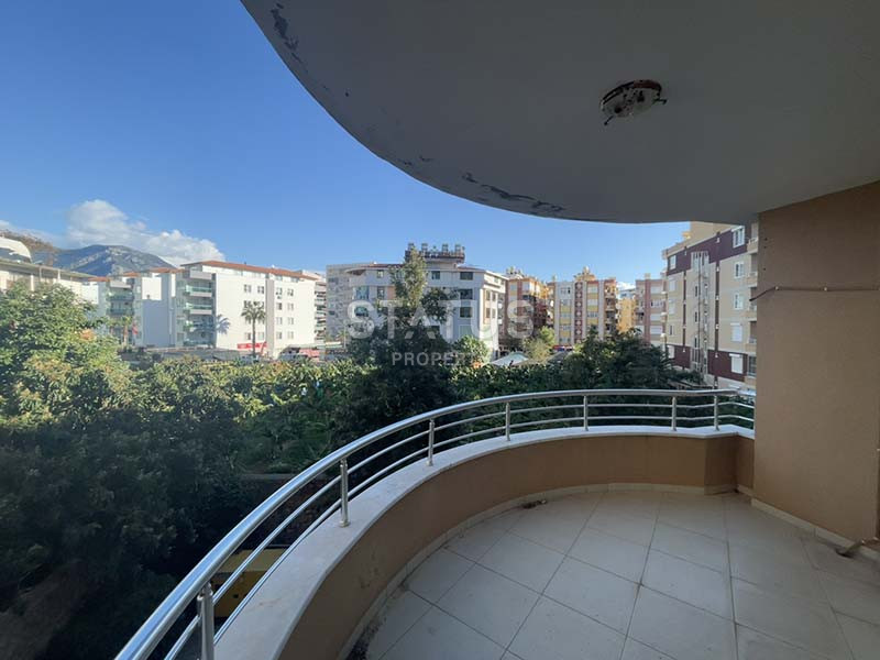 Spacious three-room apartment in Tosmur, 200 meters from the sea, 120m2 фото 18