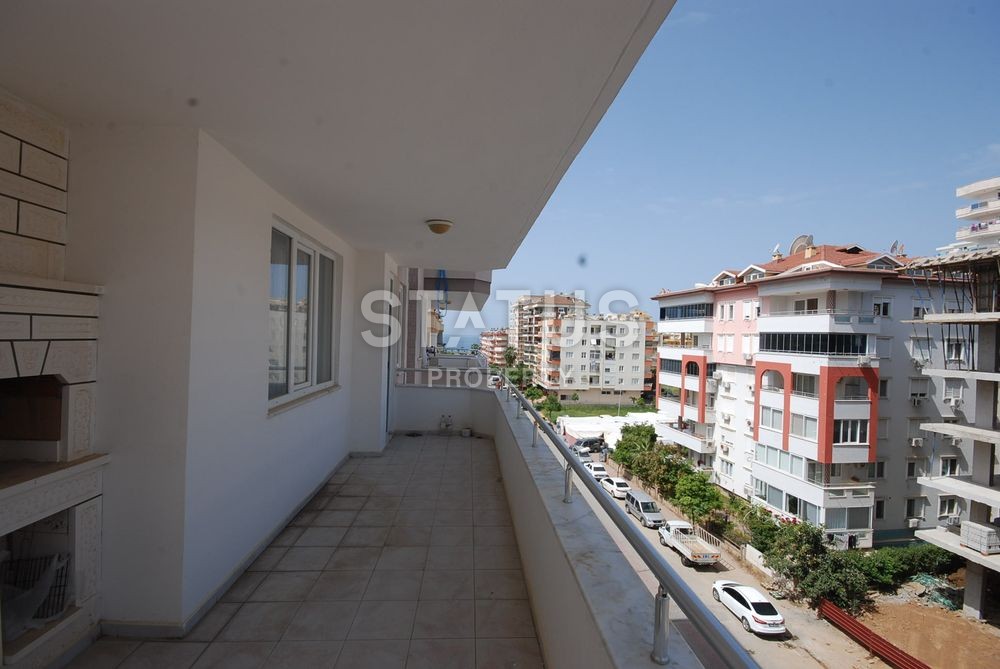 Недорогая квартира в центре Махмутлара с недорогим обслуживанием комплекса. фото 5