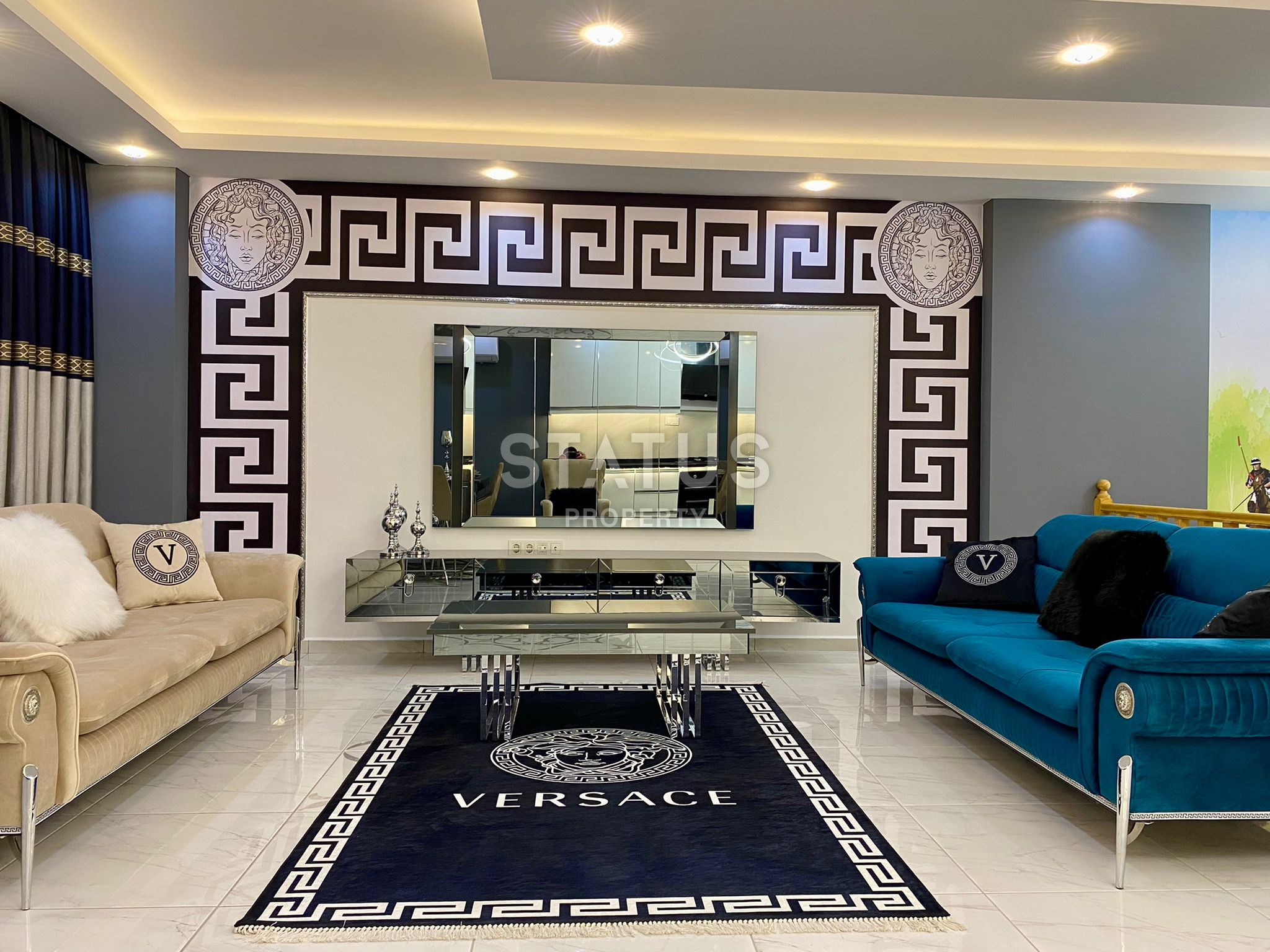 Elite penthouse 2+1 in Mahmutlar, 160 m2. фото 3