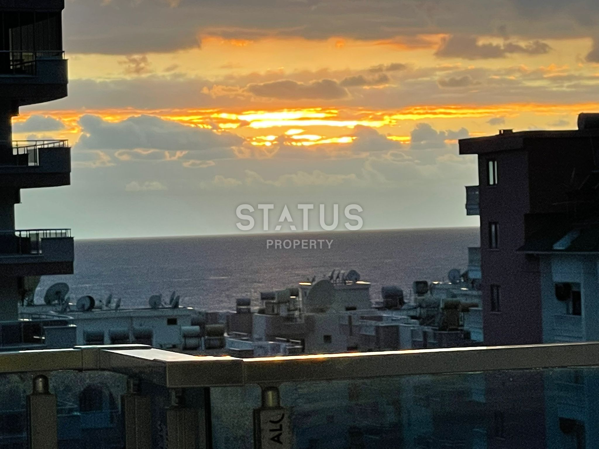 Elite penthouse 2+1 in Mahmutlar, 160 m2. фото 11