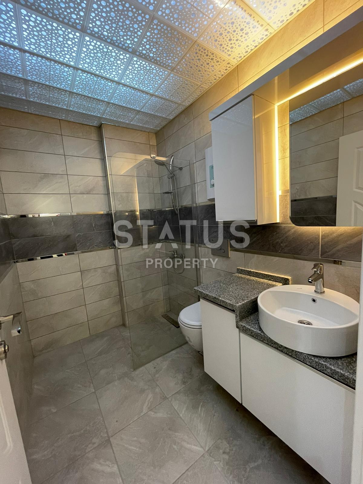 Elite penthouse 2+1 in Mahmutlar, 160 m2. фото 28