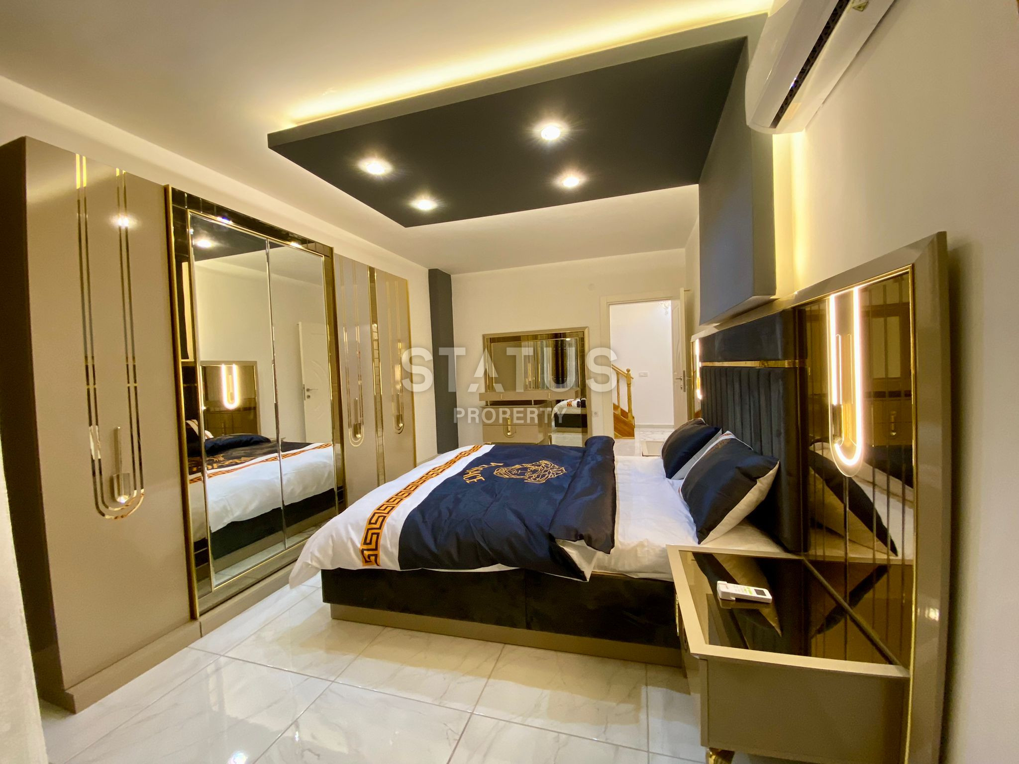 Elite penthouse 2+1 in Mahmutlar, 160 m2. фото 36