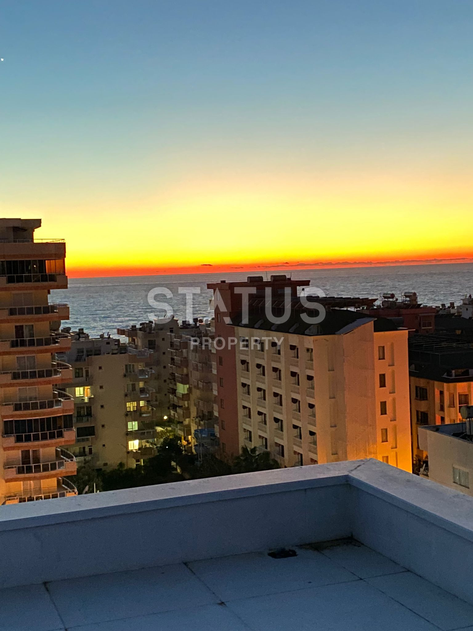 Elite penthouse 2+1 in Mahmutlar, 160 m2. фото 41
